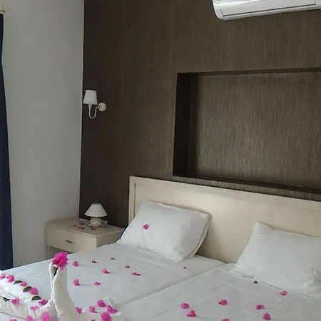 Iz Birak Butik Marina