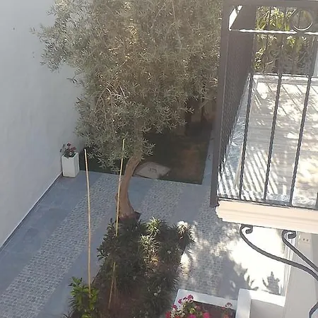 Iz Birak Butik Marina Szálloda *