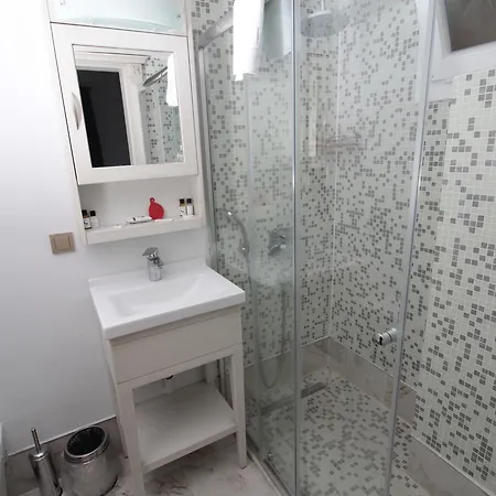 Iz Birak Butik Marina Szálloda
